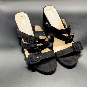 🟢 Heeled sandals - 3/25 SALE